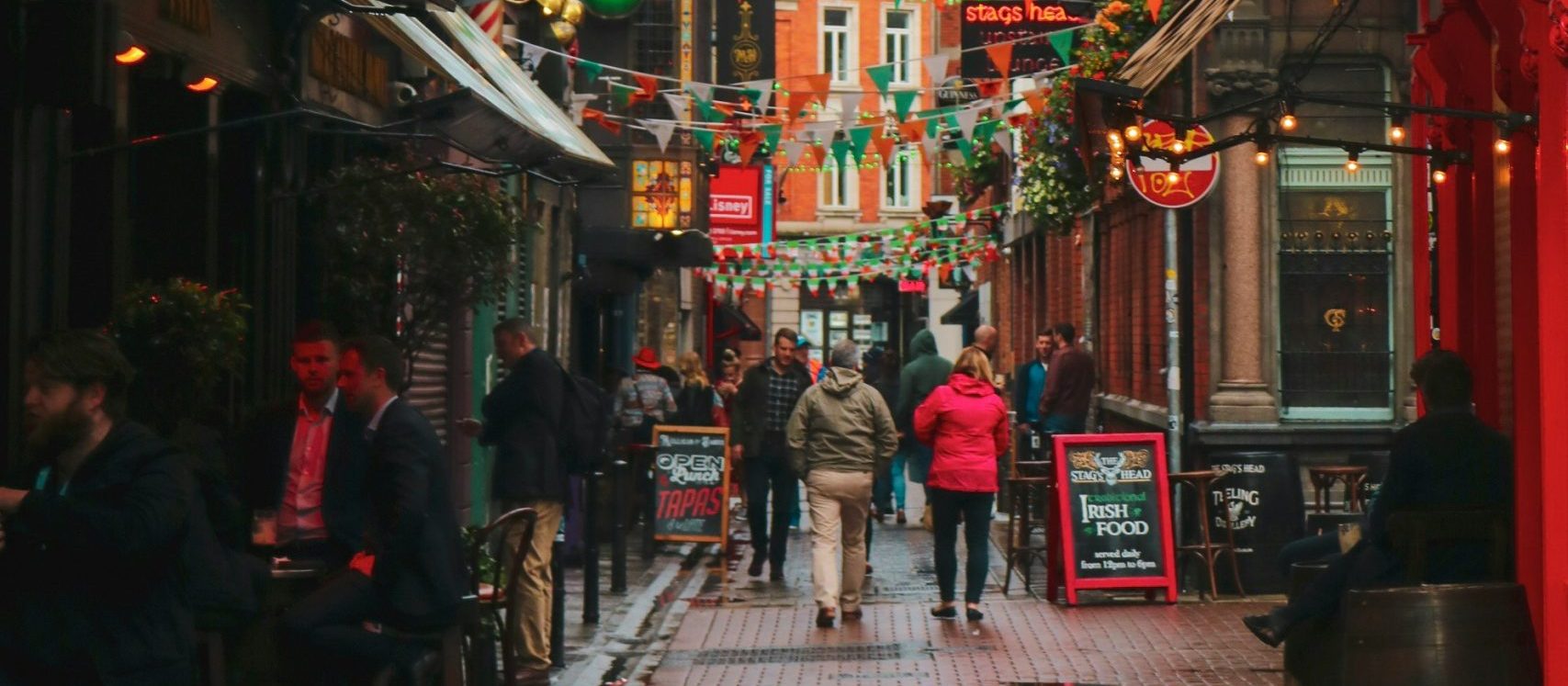 How to Travel Ireland on a Budget