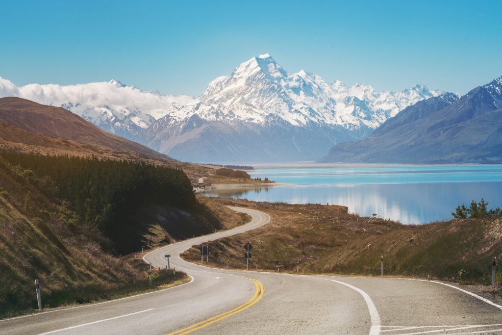Aoraki/Mount Cook from Lake Pukaki