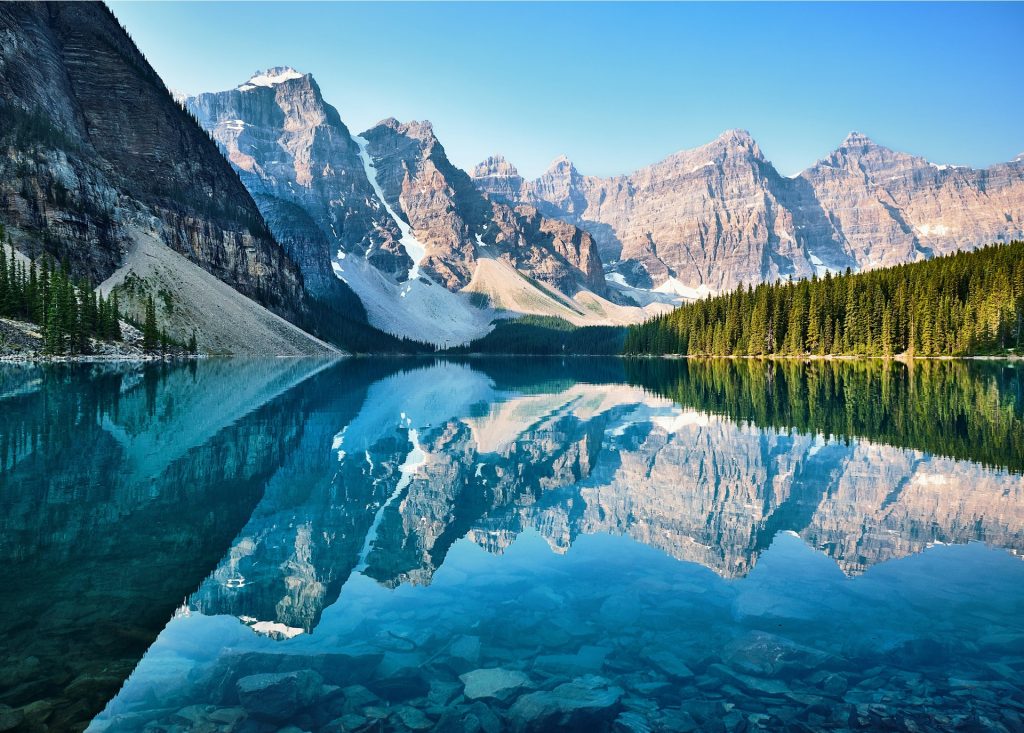 Moraine Lake, Alberta